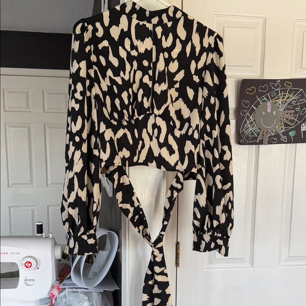 SHEIN Black and Cream Long Sleeve Tie-Front Blouse